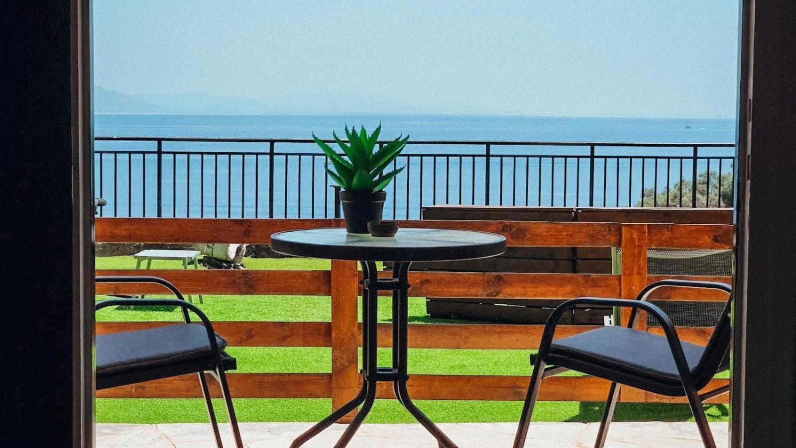 Silent Bay Apartments Katávolos エクステリア 写真