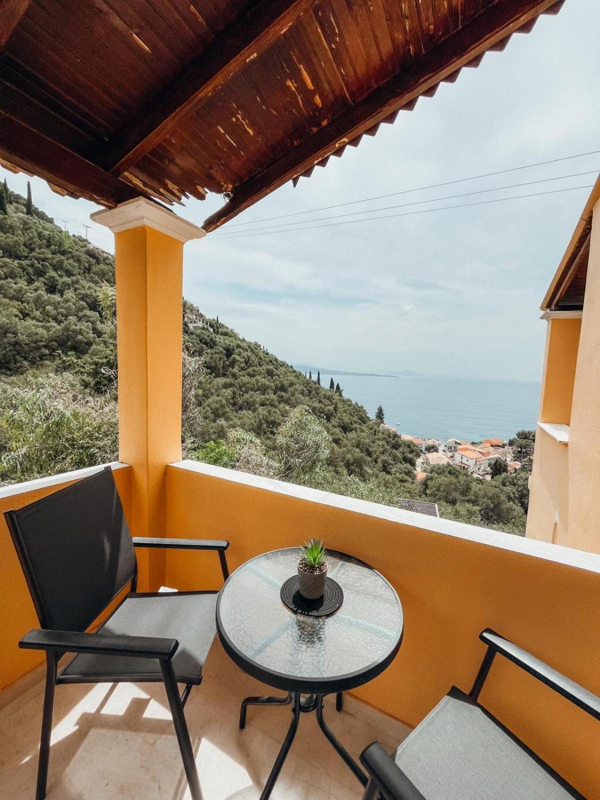 Silent Bay Apartments Katávolos エクステリア 写真